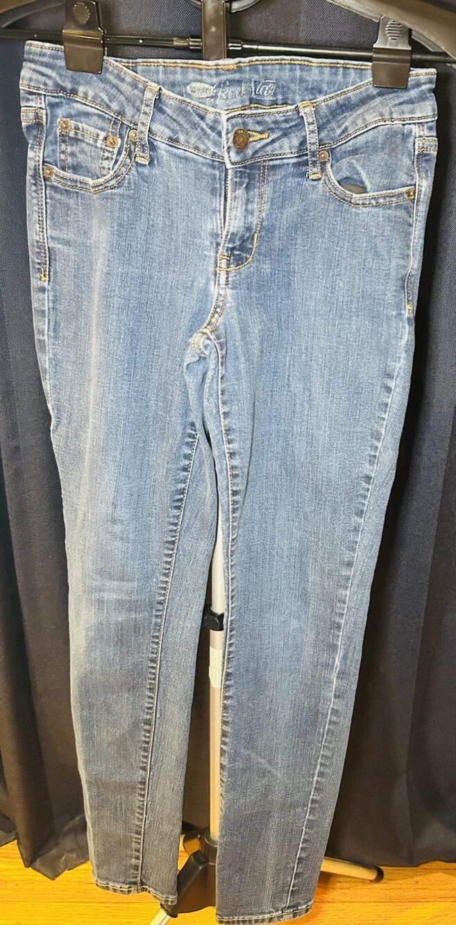 Old Navy Rock Star Denim Jeans Women's size 6